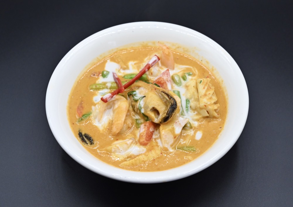 Gaeng Phed